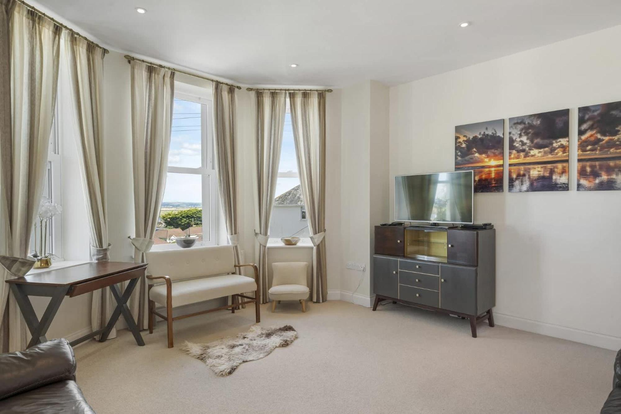 Appartement Modern Private Parking Walk To